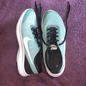 Nike flex running shoes